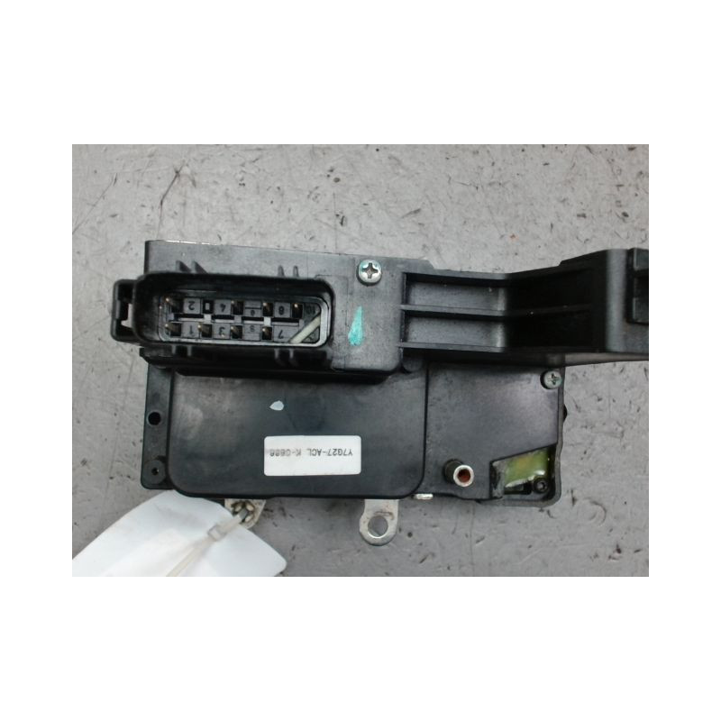 SYSTEME CONDAMNATION AVANT GAUCHE FORD FIESTA 2005-