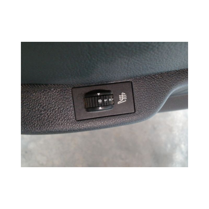 SIEGE AVANT GAUCHE PEUGEOT 3008 2009-