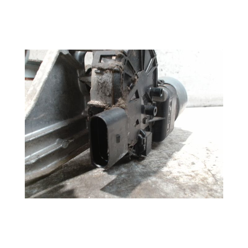 MECANISME ESSUIE-GLACE AVANT FORD FOCUS 2008-