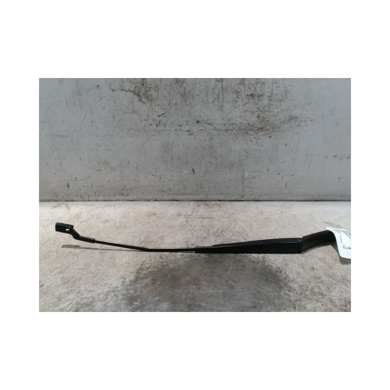 BRAS ESSUIE-GLACE AVANT DROIT VOLKSWAGEN POLO 2009-
