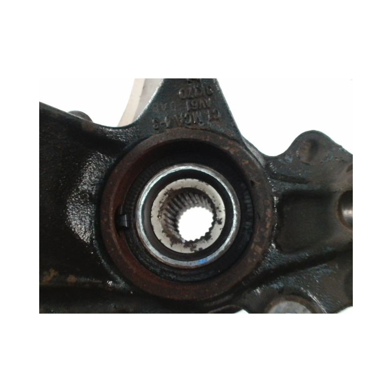 PIVOT AVANT DROIT FORD FOCUS