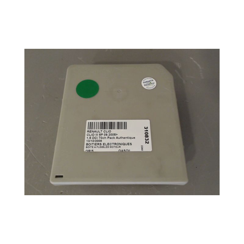 BOITE A FUSIBLES RENAULT CLIO III 2005-