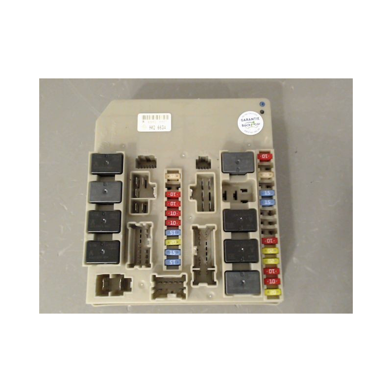 BOITE A FUSIBLES RENAULT CLIO III 2009-