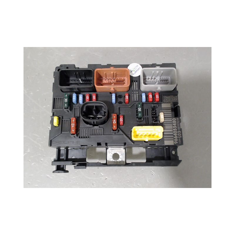 BOITE A FUSIBLES CITROEN C2 2005-