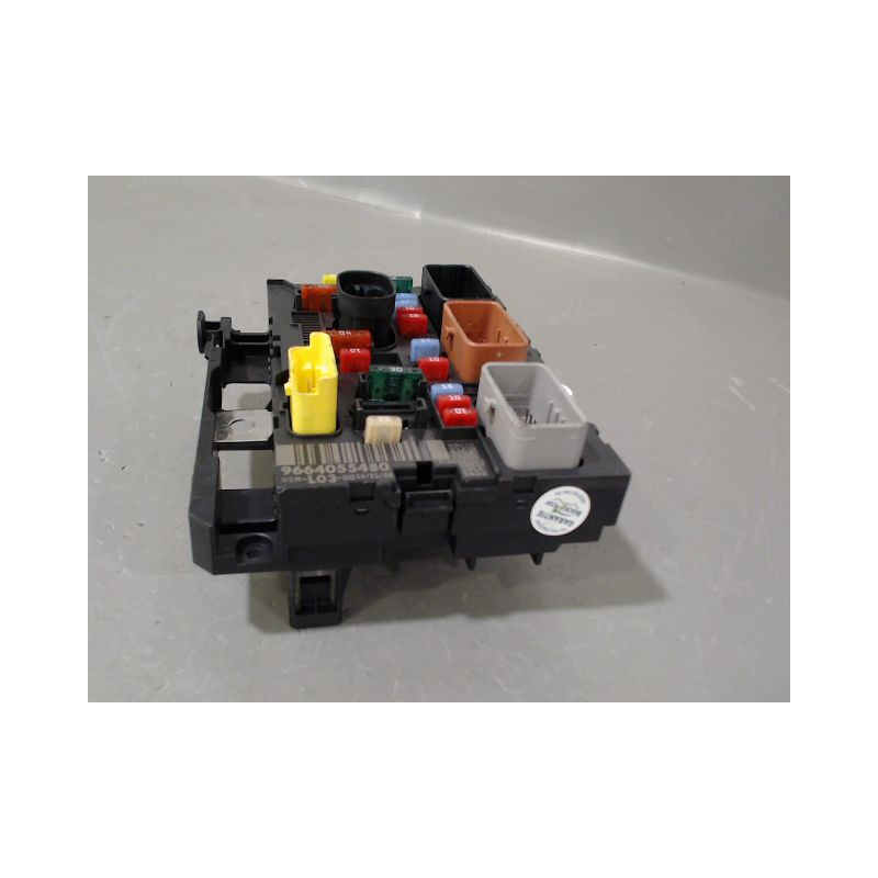 BOITE A FUSIBLES CITROEN C2 2005-