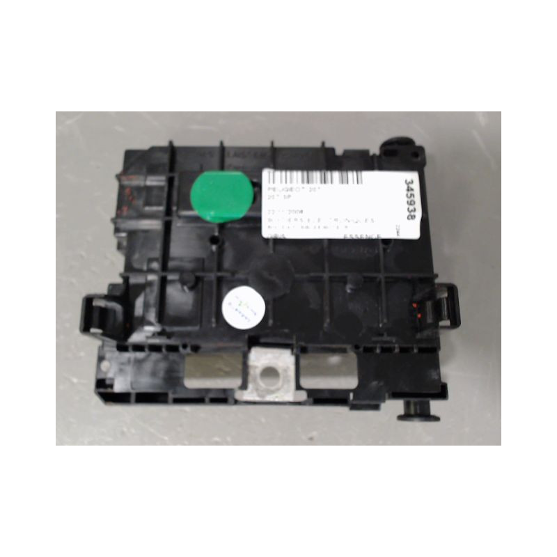 BOITE A FUSIBLES PEUGEOT 207 3P