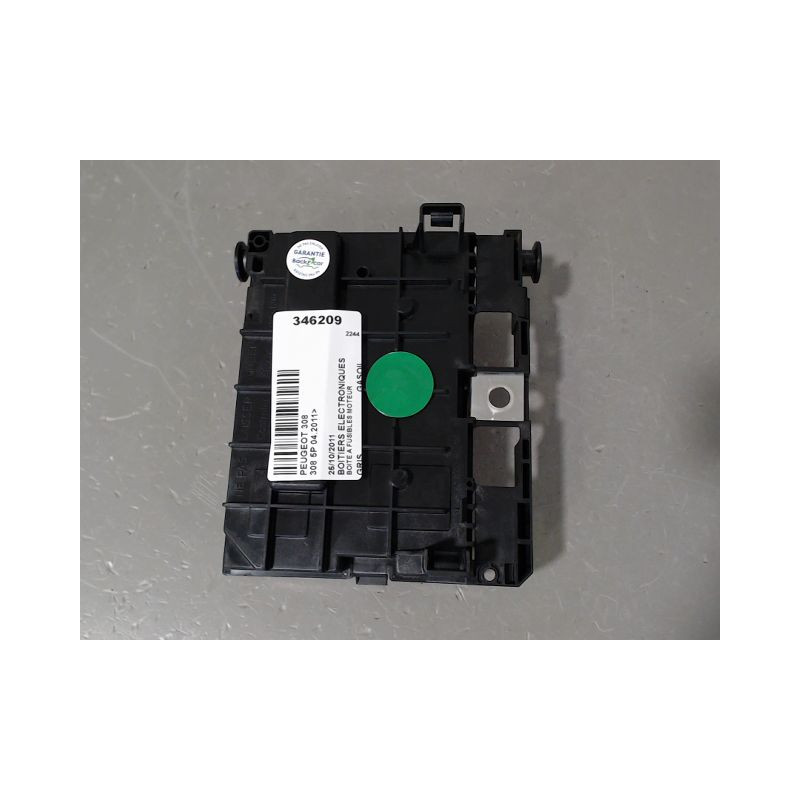 BOITE A FUSIBLES PEUGEOT 308 2011-