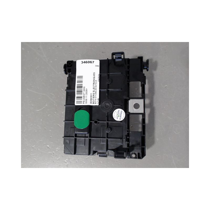 BOITE A FUSIBLES PEUGEOT 3008 2008-