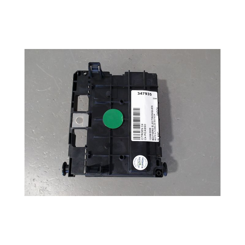 BOITE A FUSIBLES CITROEN C4 PICASSO