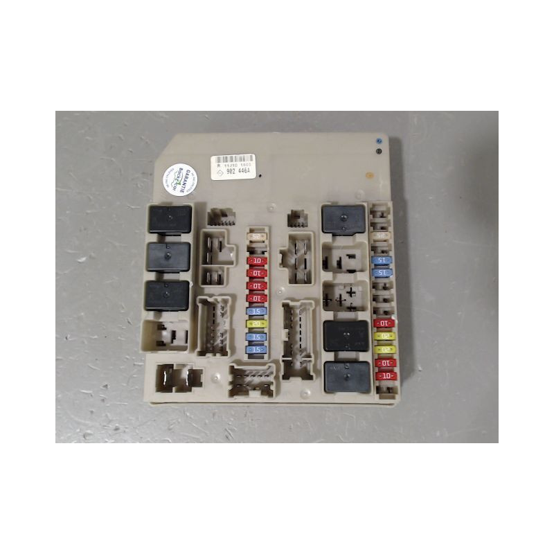 BOITE A FUSIBLES RENAULT CLIO III Phase 2 2009-2014