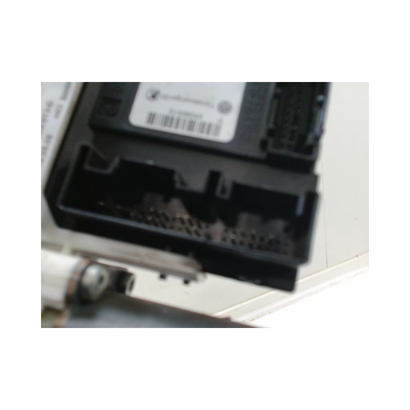 MECANISME+MOTEUR LEVE-GLACE AVANT GAUCHE AUDI A3 2003-