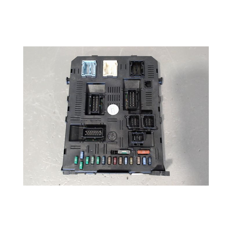 BOITIER GESTION HABITACLE CITROEN C5 2004-2008