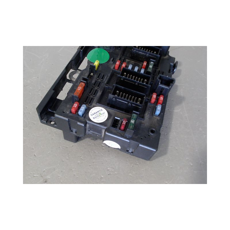 BOITE A FUSIBLES PEUGEOT 206 CC 2000-2007