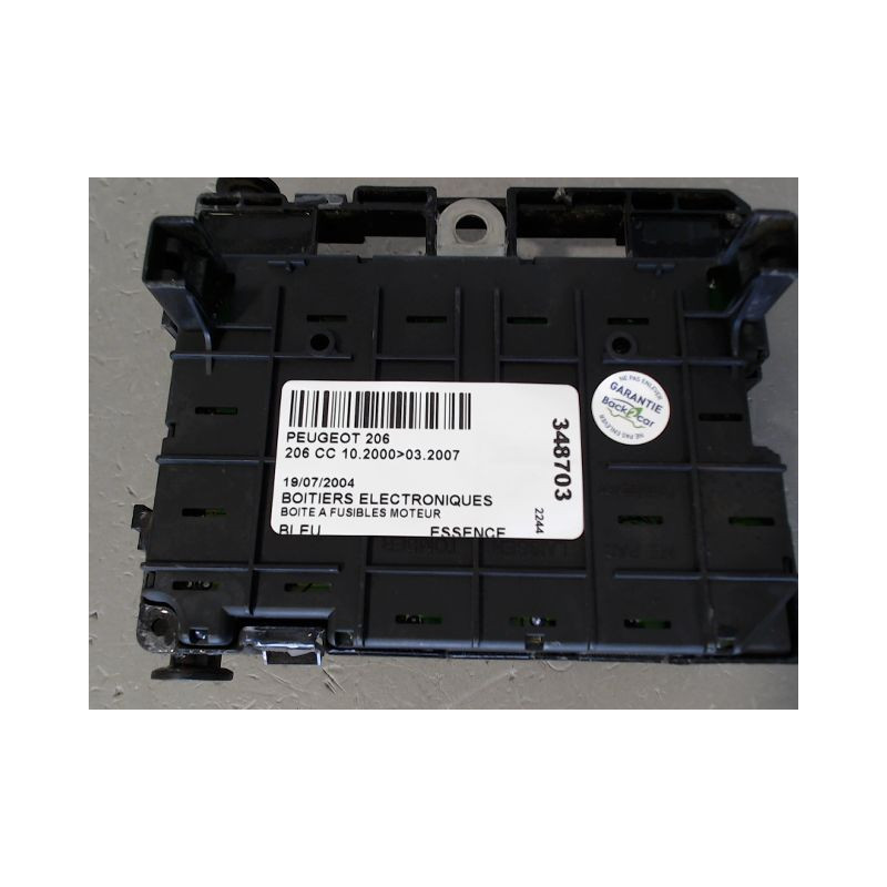 BOITE A FUSIBLES PEUGEOT 206 CC 2000-2007