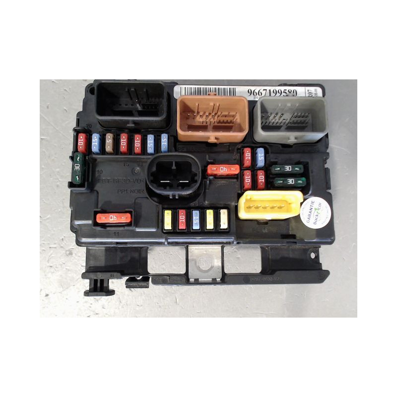 BOITE A FUSIBLES CITROEN C3 PICASSO 2008-