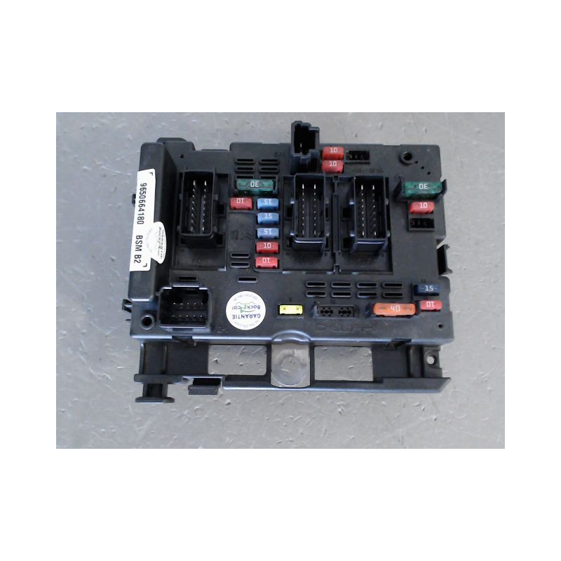 BOITE A FUSIBLES PEUGEOT 307 2001-2005