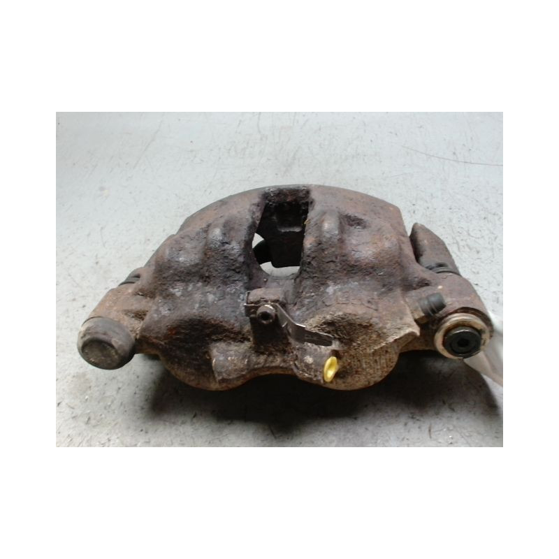 ETRIER DE FREIN AVANT GAUCHE IVECO 35S10