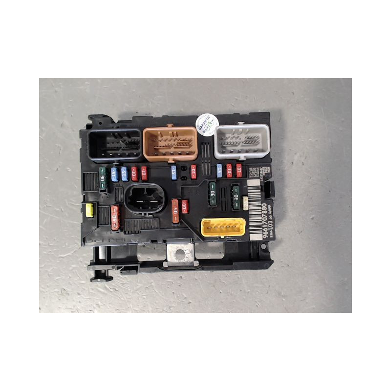 BOITE A FUSIBLES CITROEN C2 2003-