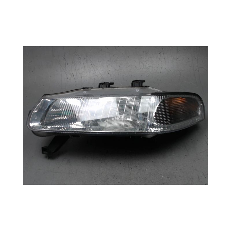 PHARE GAUCHE ROVER 400 96-00