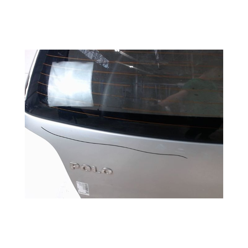 HAYON VOLKSWAGEN POLO 02-05