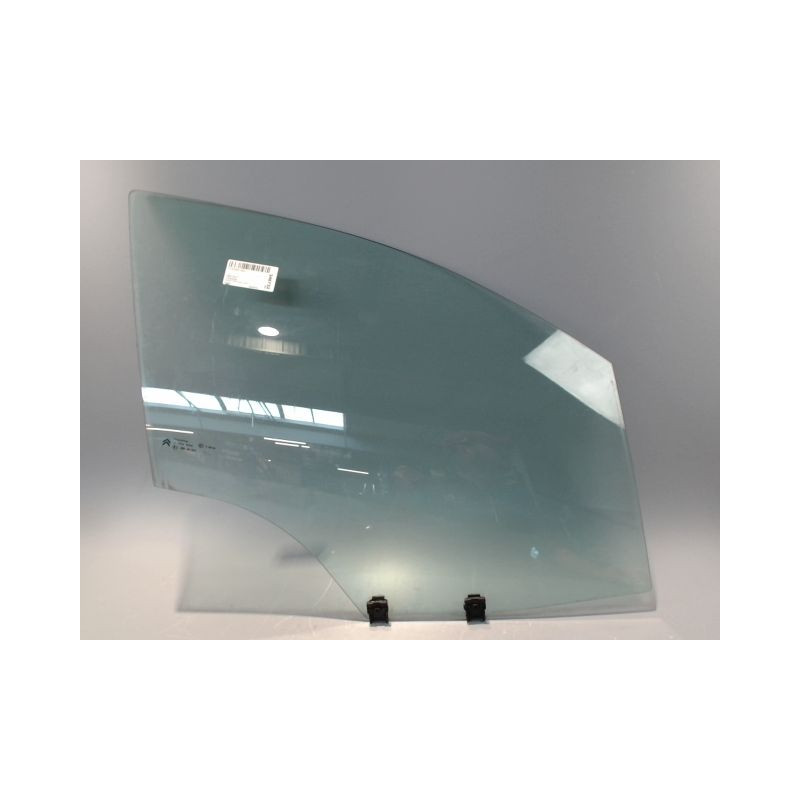 GLACE PORTE AVD CITROEN DS4