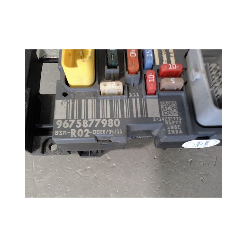 BOITE A FUSIBLES CITROEN GRAND C4 PICASSO
