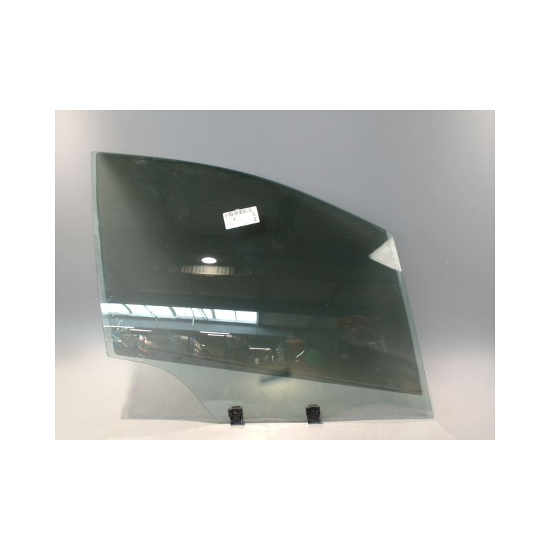 GLACE PORTE AVD PEUGEOT 208