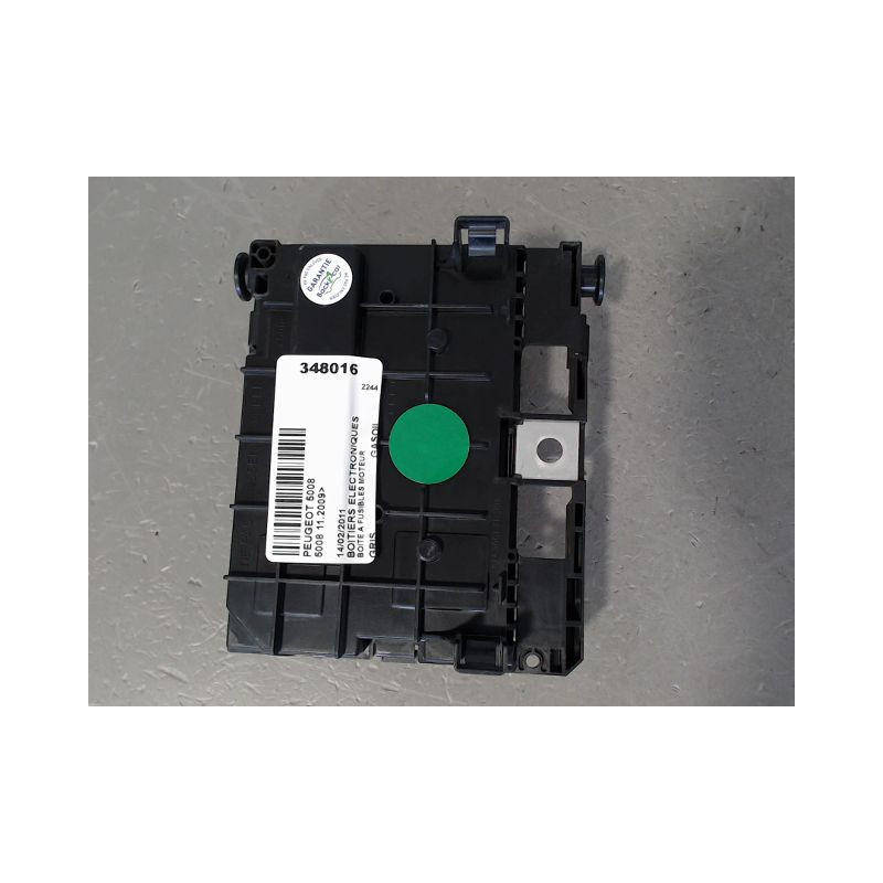 BOITE A FUSIBLES PEUGEOT 5008 2009-