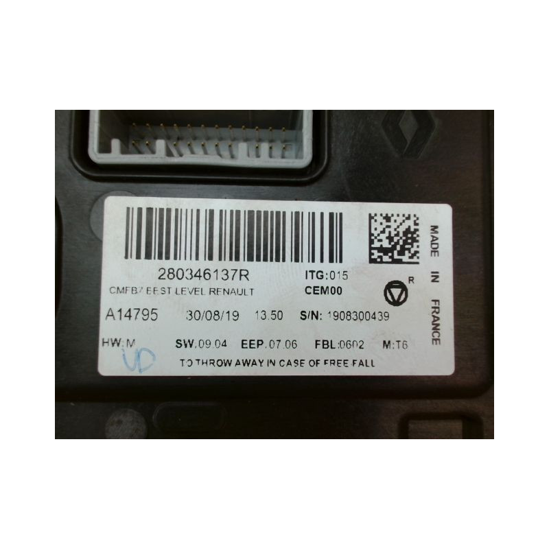 ECRAN GPS RENAULT ZOE