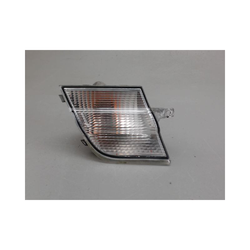 CLIGNOTANT DROIT NISSAN MICRA