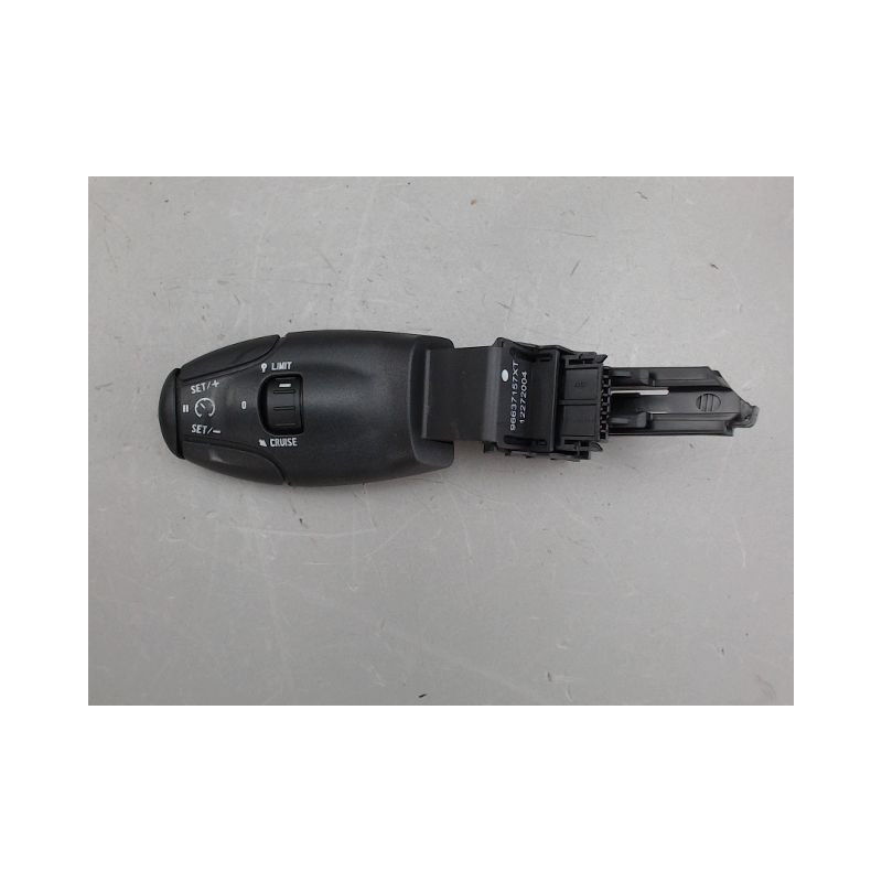 COMMANDE REGULATEUR/LIMITATEUR VITESSE PEUGEOT 308
