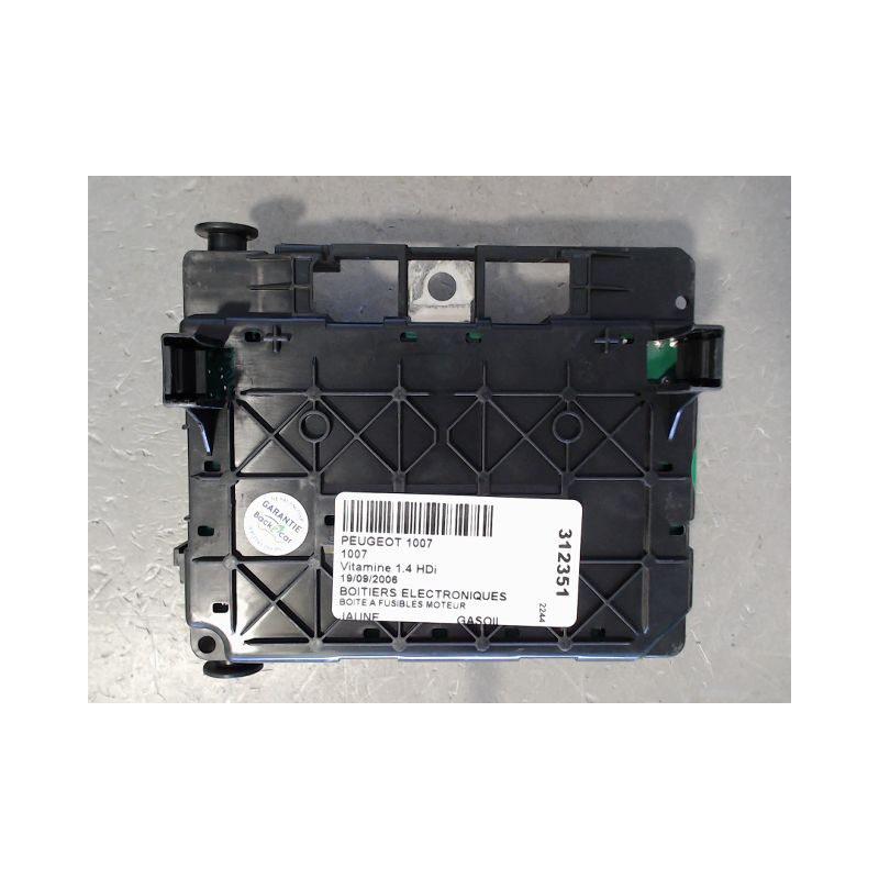 BOITE A FUSIBLES PEUGEOT 1007