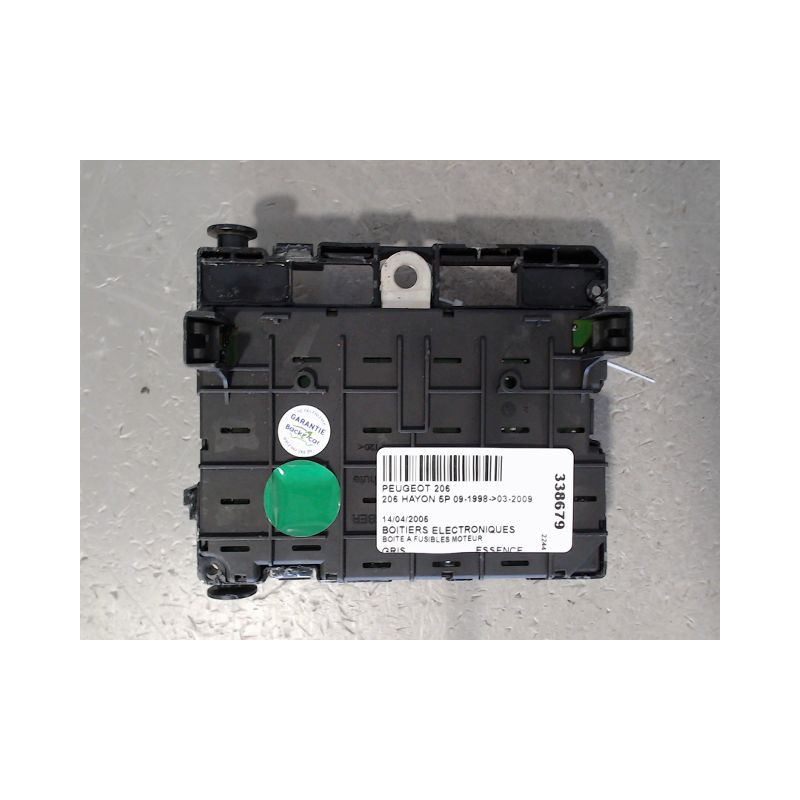 BOITE A FUSIBLES PEUGEOT 206 1998-2009