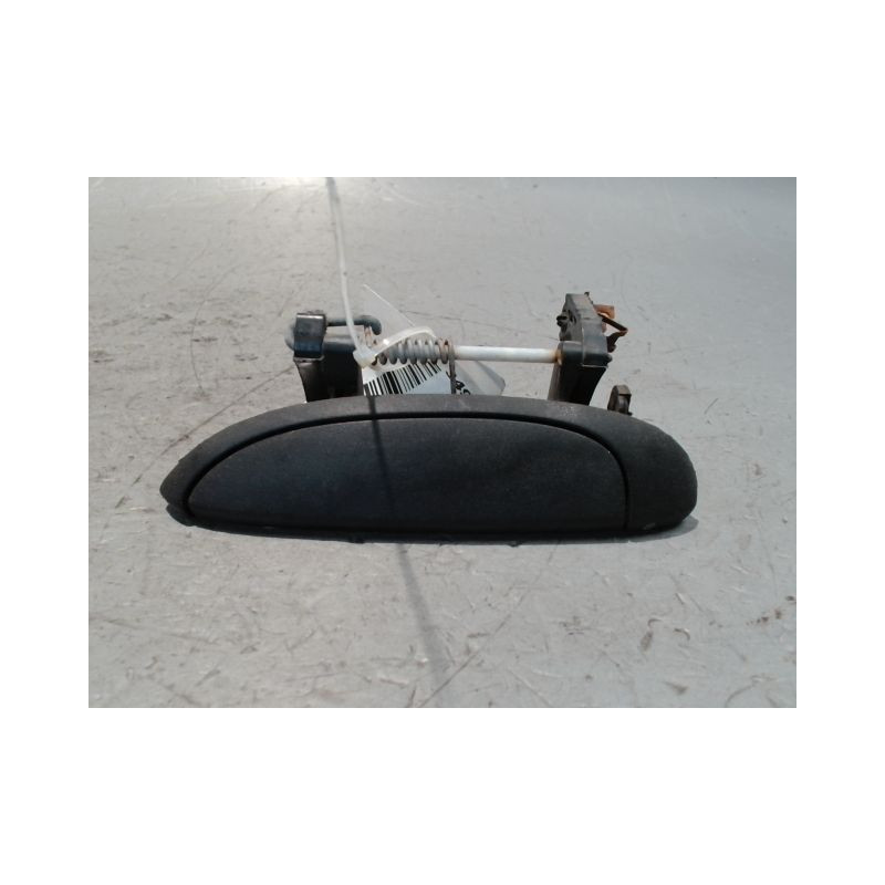 POIGNEE EXTERIEURE PORTE AVANT GAUCHE RENAULT CLIO II CAMPUS 06-