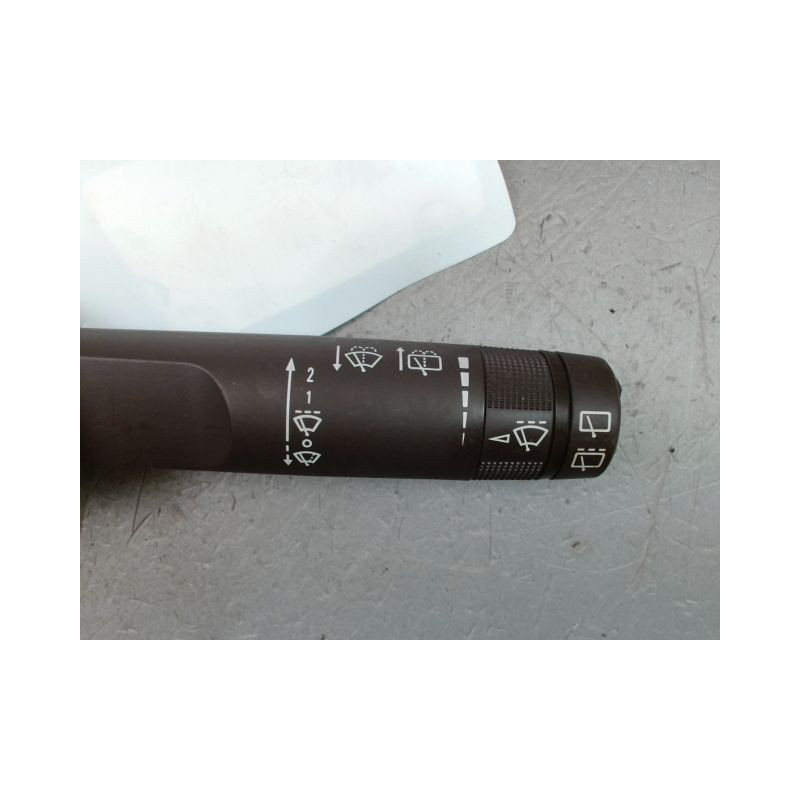 COMMANDE ESSUIE GLACE OPEL MERIVA 2006-