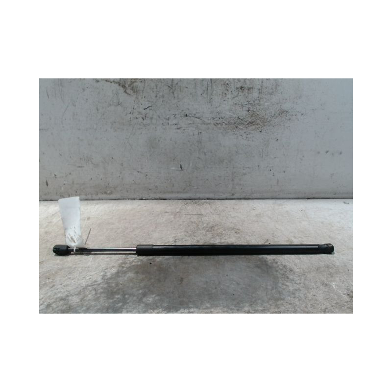 VERIN HAYON G JEEP CHEROKEE 2004-