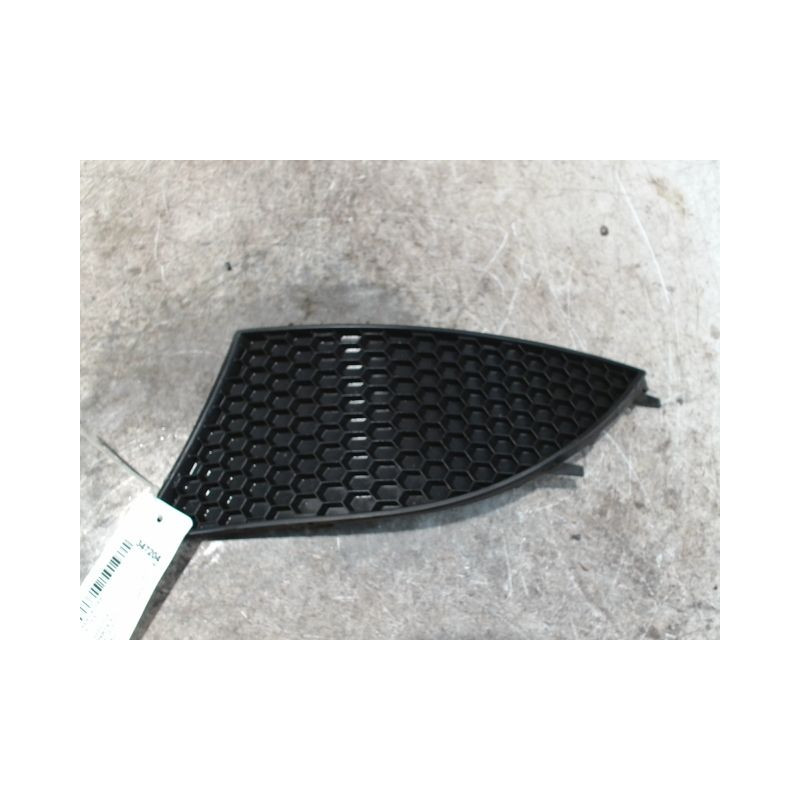 GRILLE VENTILATION PARE-CHOC AVG SEAT ALTEA