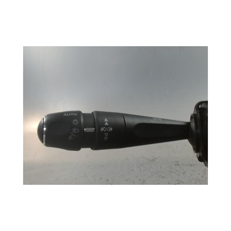 BLOC COMMODOS CITROEN C4 2010-