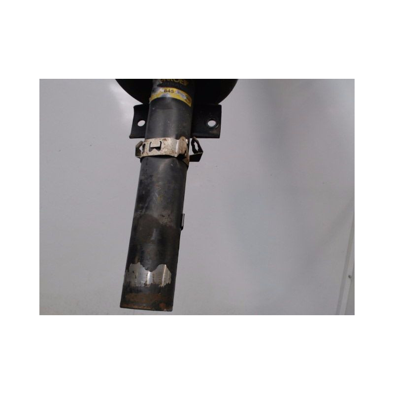 AMORTISSEUR AVANT DROIT VOLKSWAGEN POLO 02-05