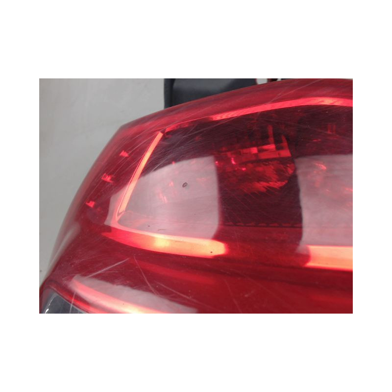 FEU ARRIERE GAUCHE  RENAULT MEGANE