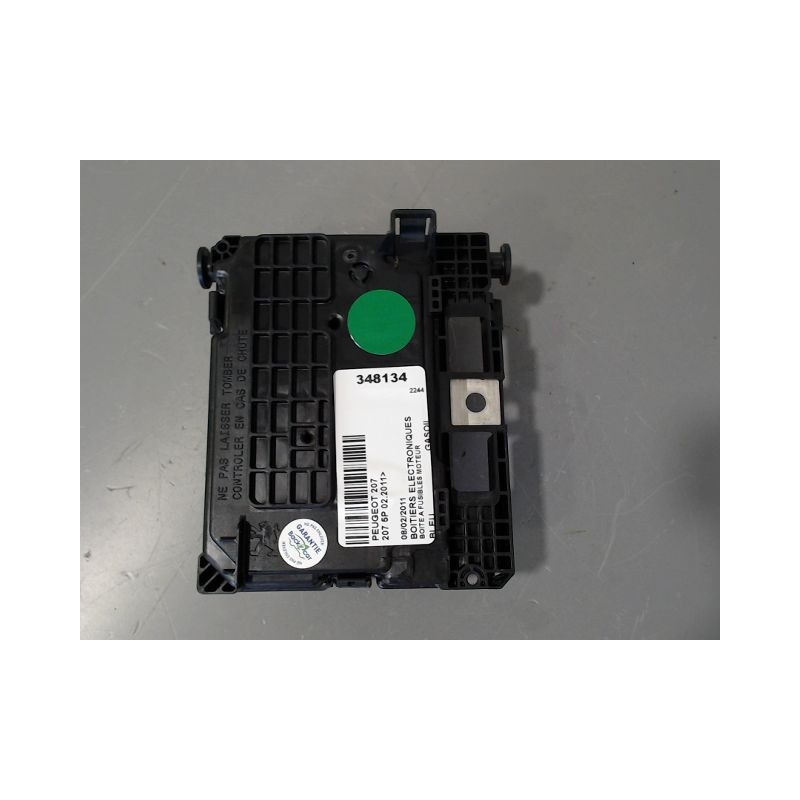 BOITE A FUSIBLES PEUGEOT 207 2011-