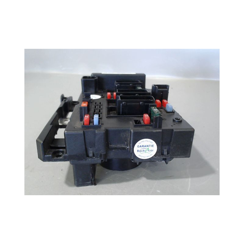 BOITE A FUSIBLES PEUGEOT 206+ 2009-