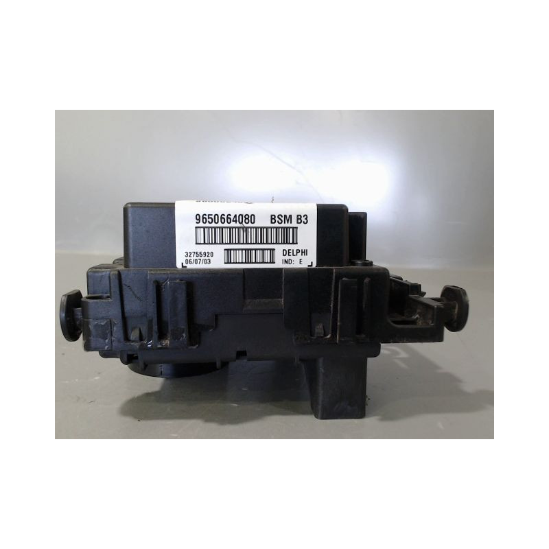 BOITE A FUSIBLES CITROEN XSARA 2000-