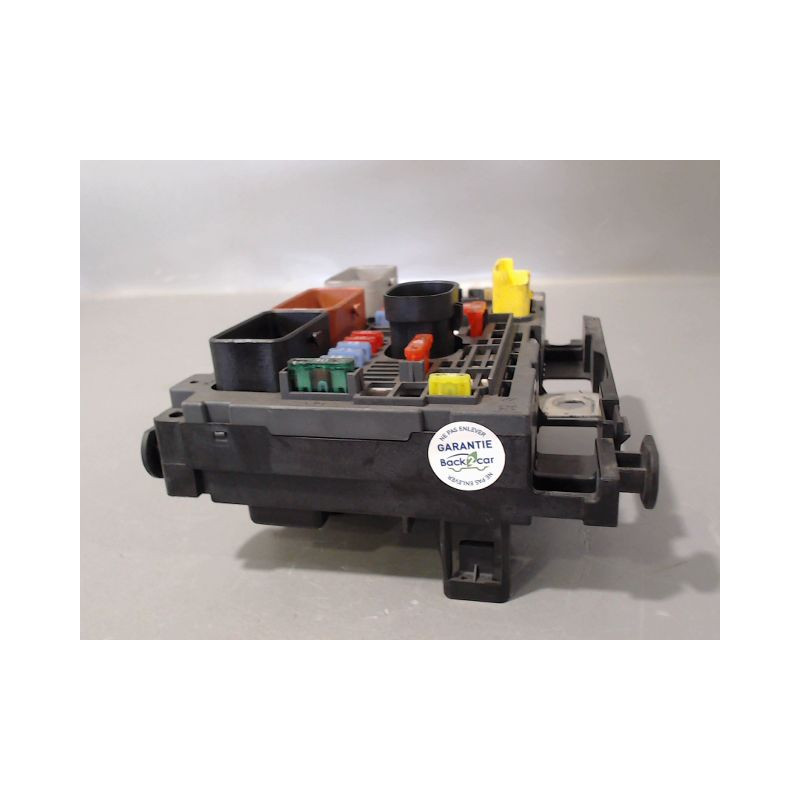 BOITE A FUSIBLES CITROEN C4 2008-
