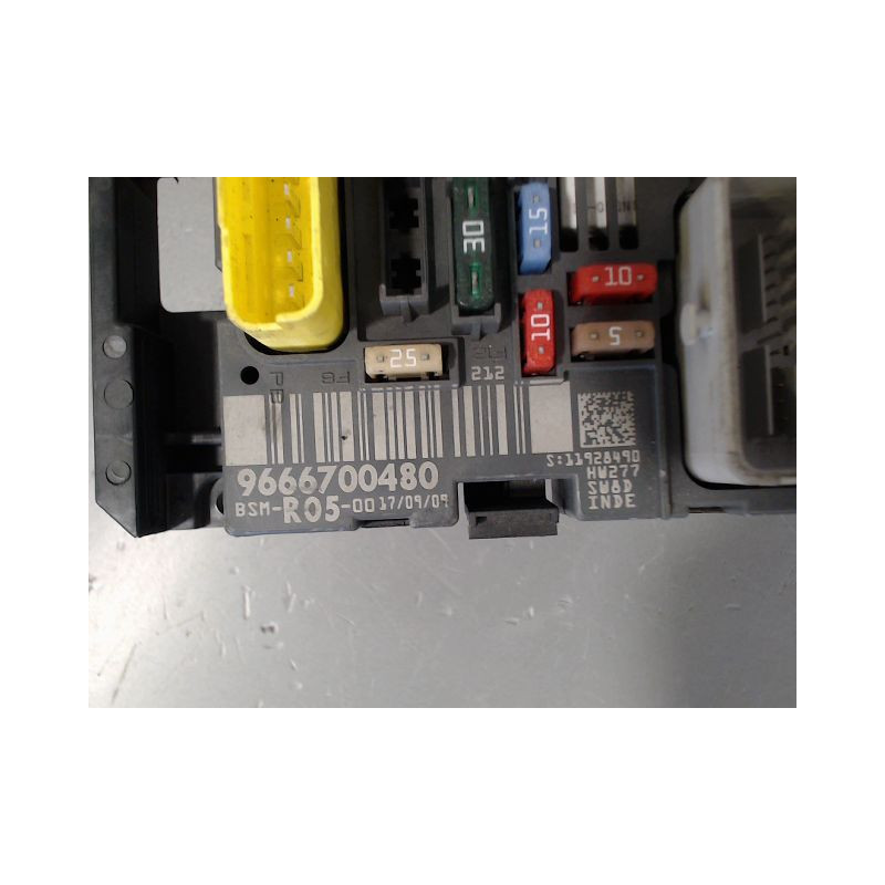 BOITE A FUSIBLES CITROEN C4 2008-