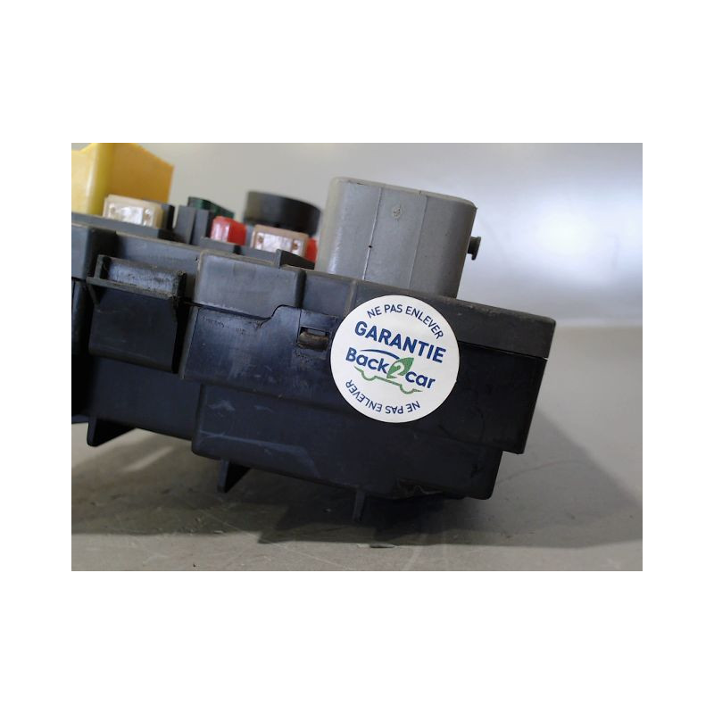 BOITE A FUSIBLES PEUGEOT PARTNER TEPEE 2008-