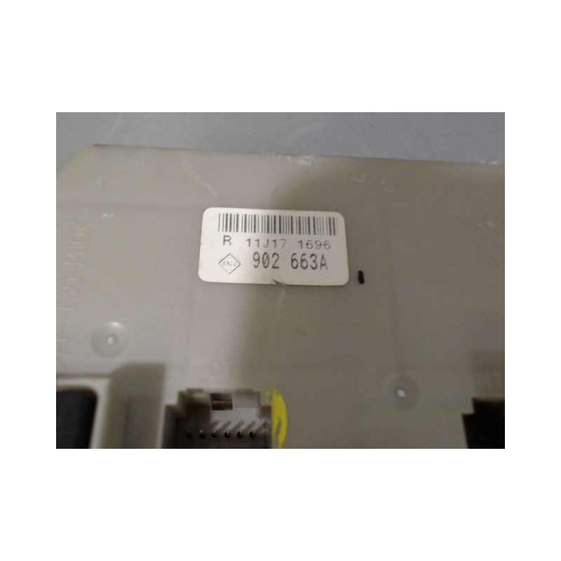 BOITE A FUSIBLES RENAULT CLIO III 2005-