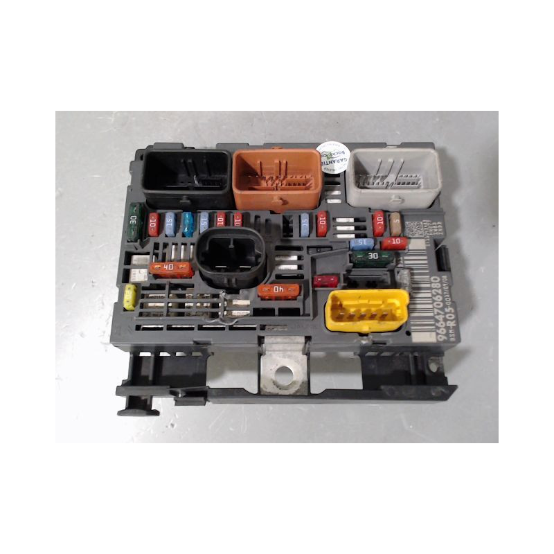 BOITE A FUSIBLES CITROEN BERLINGO II BREAK 2008-