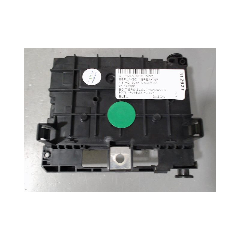 BOITE A FUSIBLES CITROEN BERLINGO II BREAK 2008-