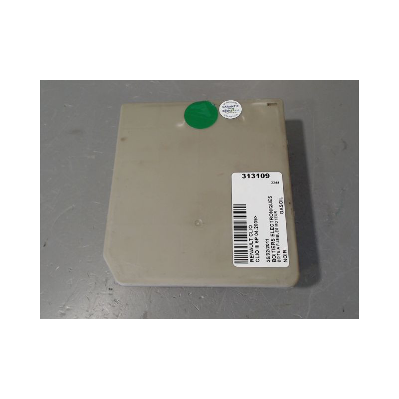 BOITE A FUSIBLES RENAULT CLIO III 2009-